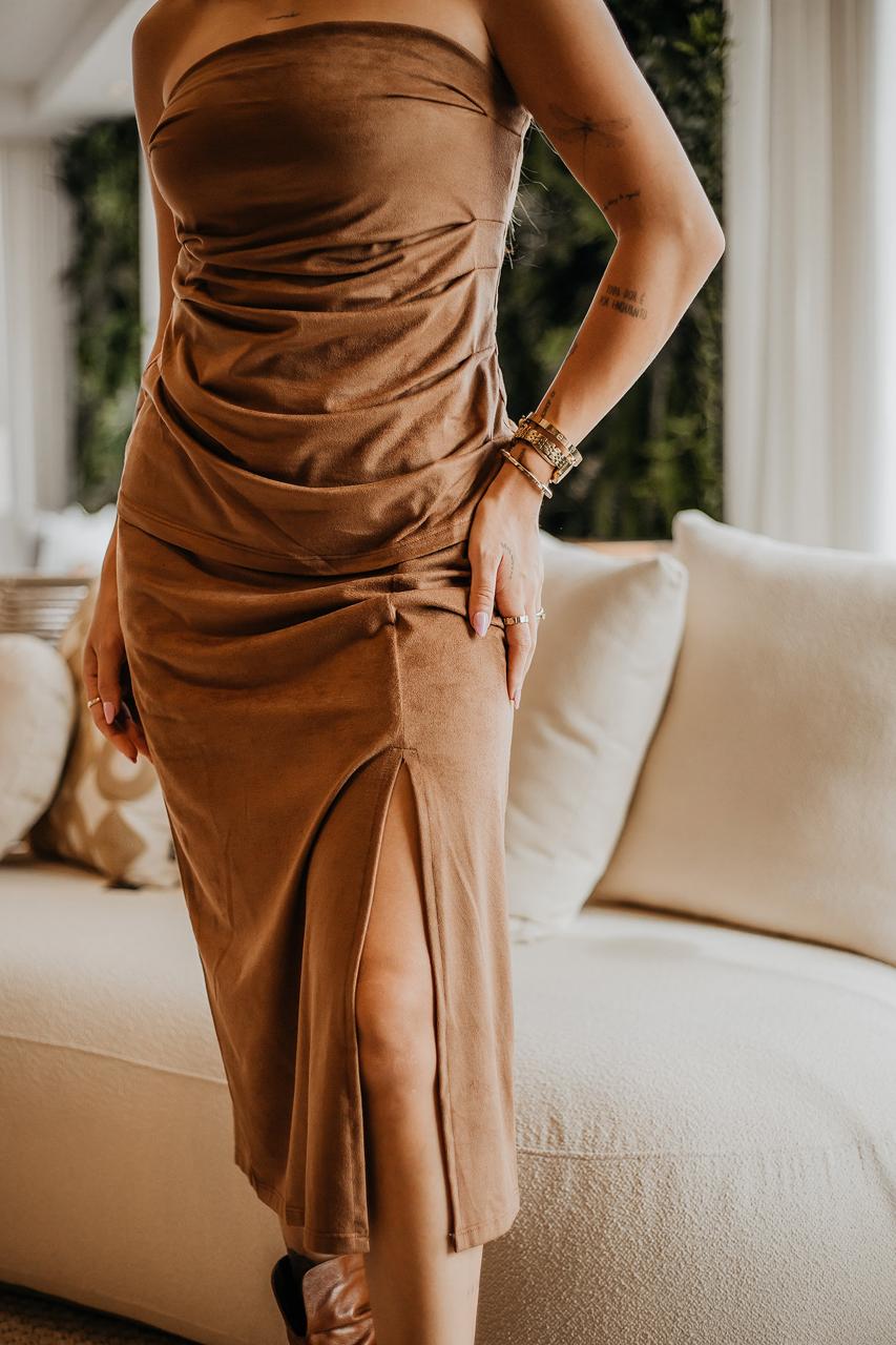 Vestido Com Pregas Suede