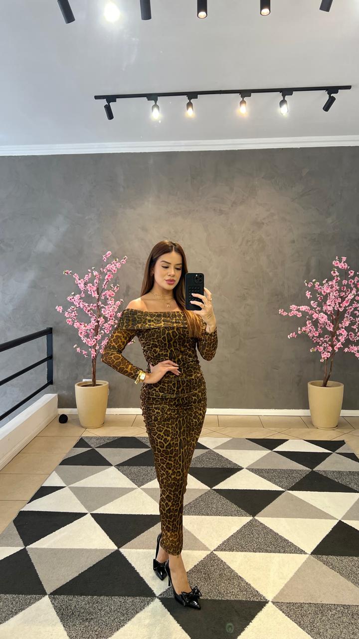 Vestido Animal Print Ombro a Ombro