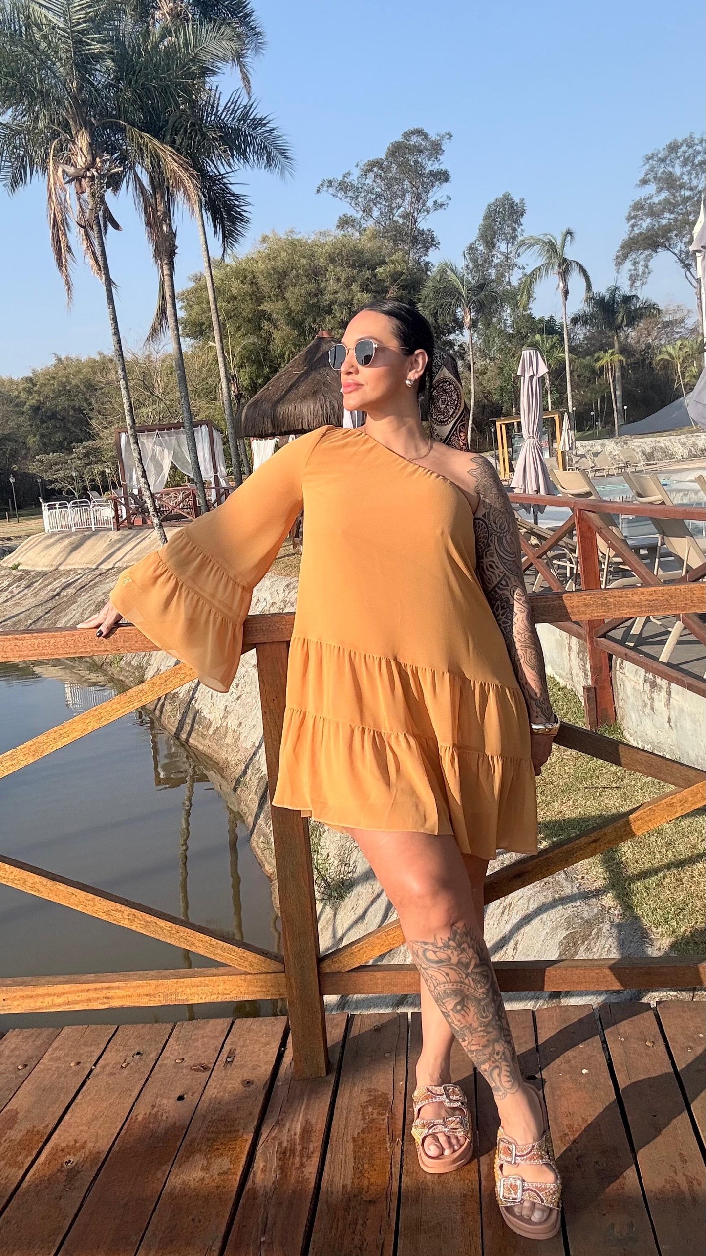 Vestido Curto Suely