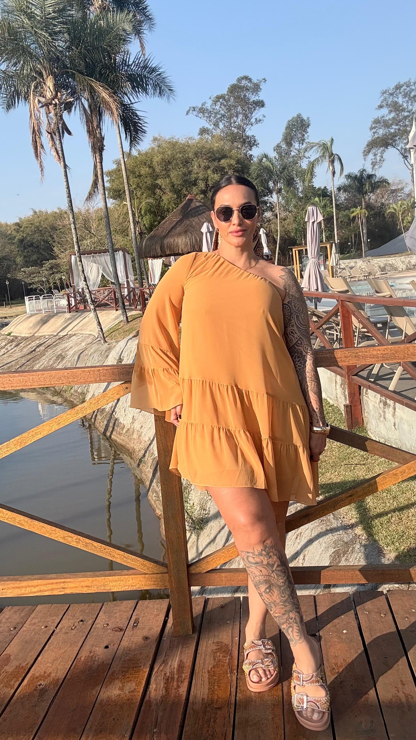 Vestido Curto Suely